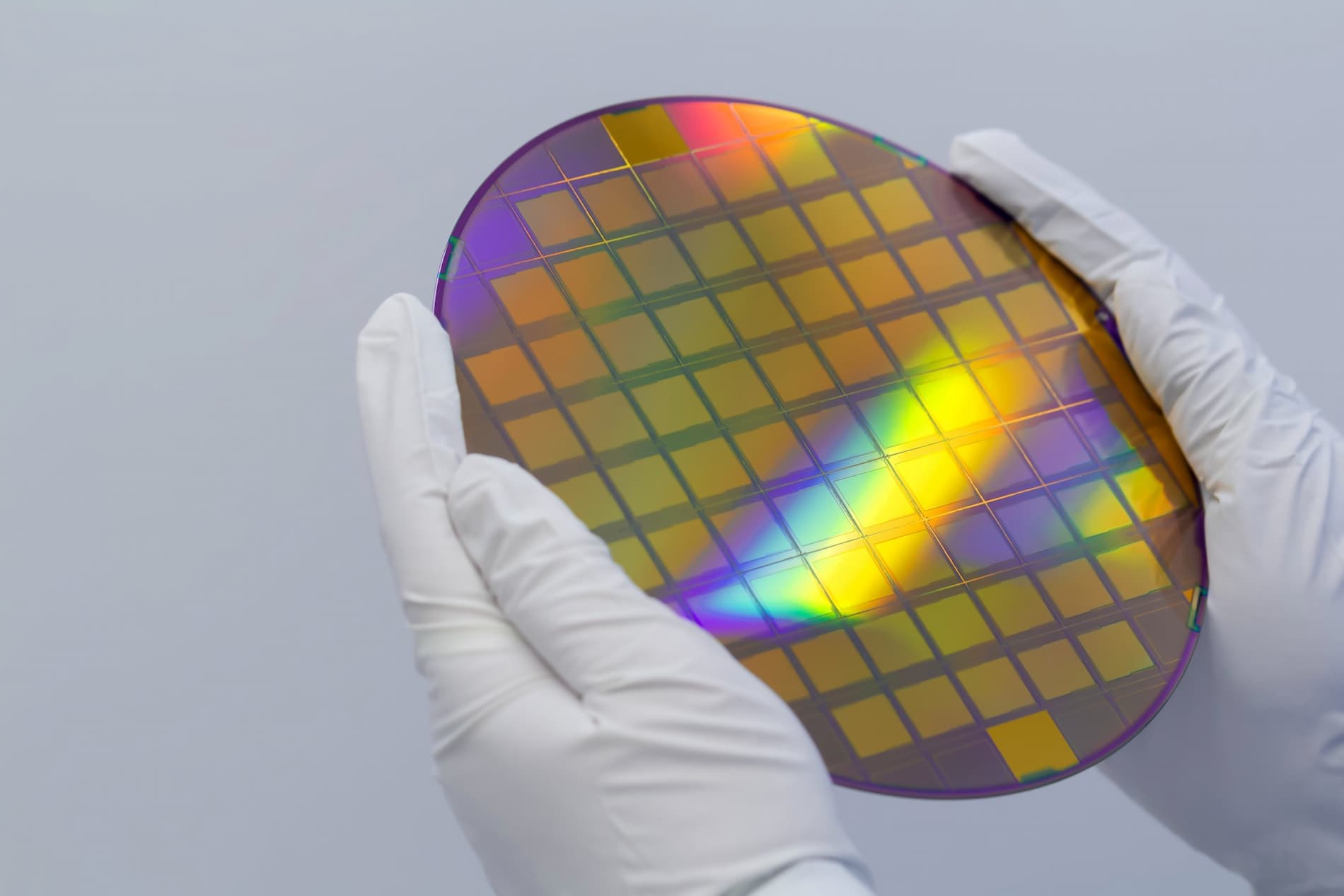 Samsung targets 1.4nm+ mass production by 2030 to challenge TSMC