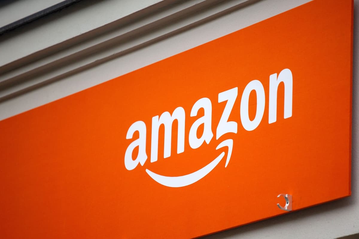 Amazon Leo hits 390-satellite milestone, prepares for 2026 commercial launch