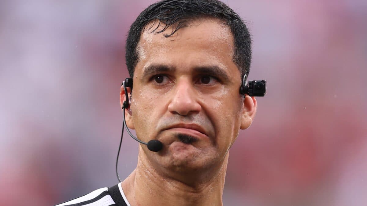 World Cup referees debut live head-mounted cameras for pitch-level replays