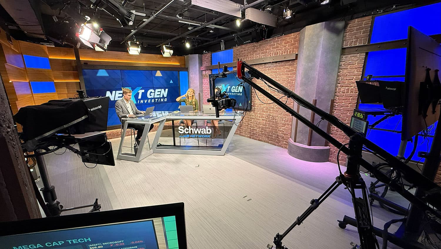 Enterprise communications teams adopt broadcast-quality live video
