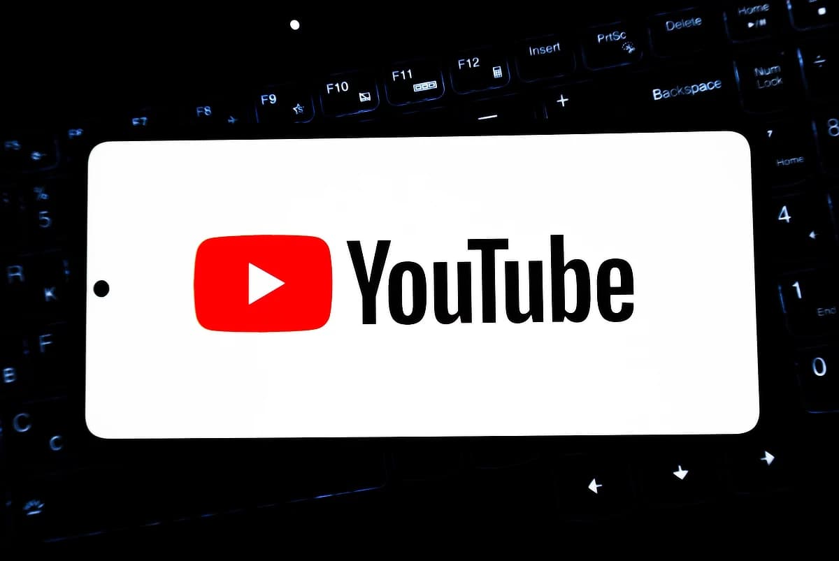 YouTube Automates AI Video Labels, Targets Photorealistic Content for Transparency