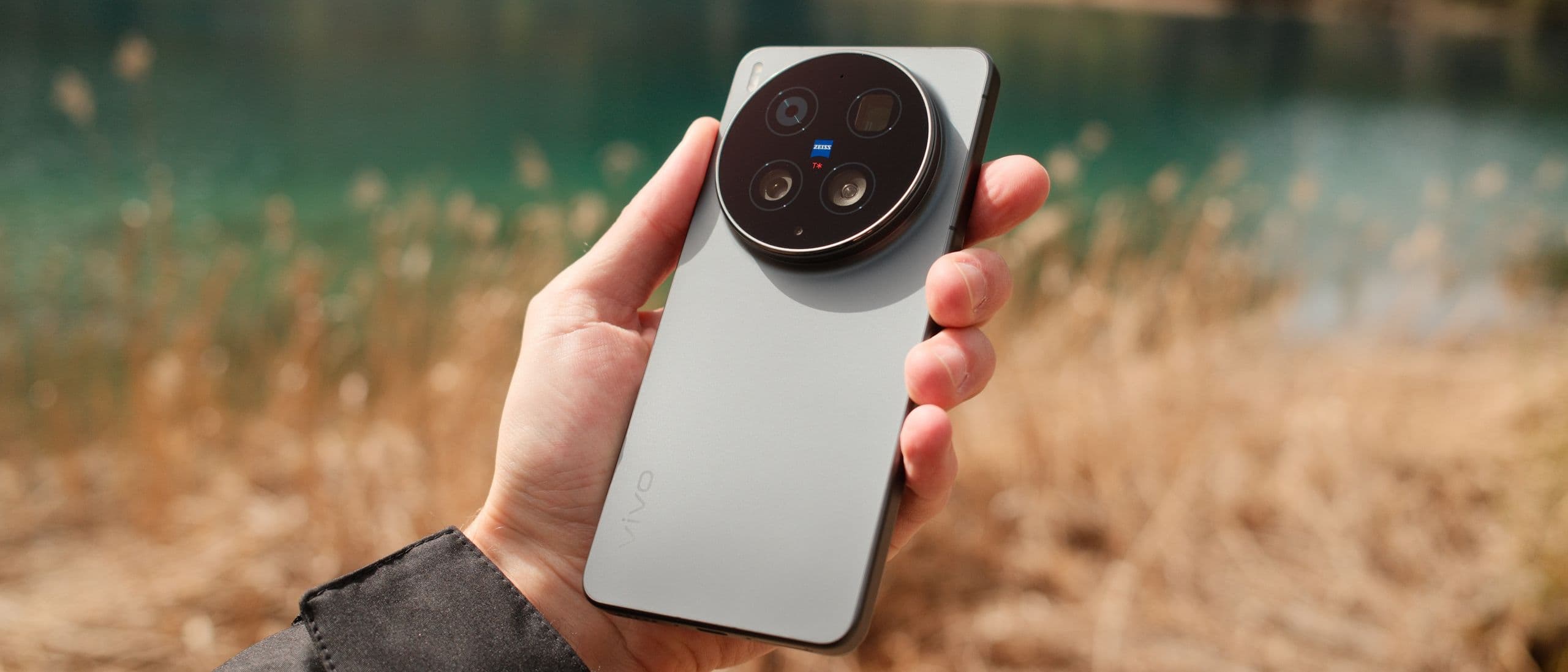 Vivo X300 Ultra Challenges iPhone for Pro Mobile Video Production