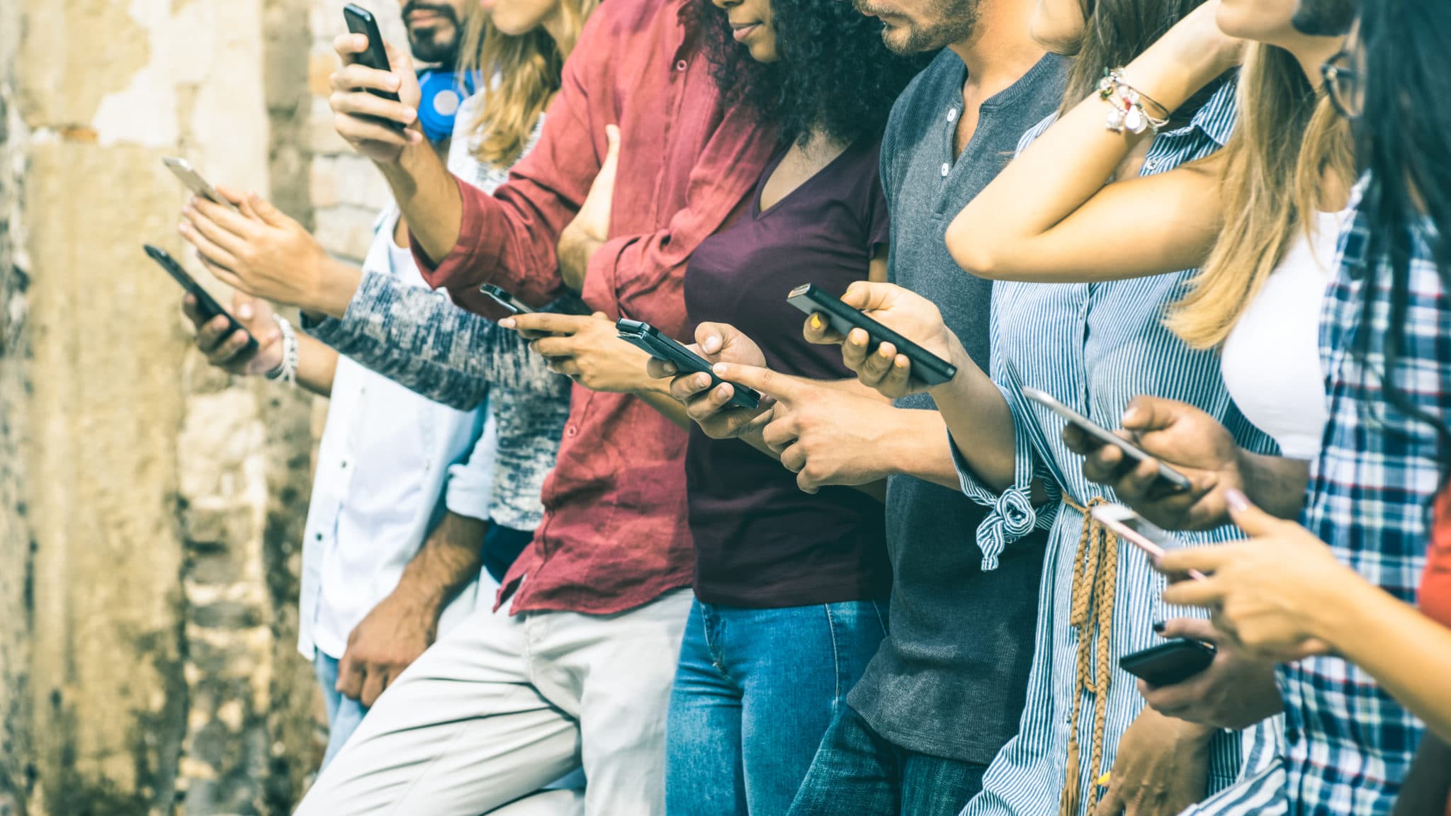71% of Americans report screen overstimulation in survey