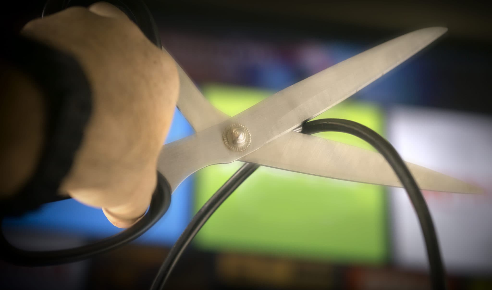 Comcast selling YouTube TV as cable channels keep closing