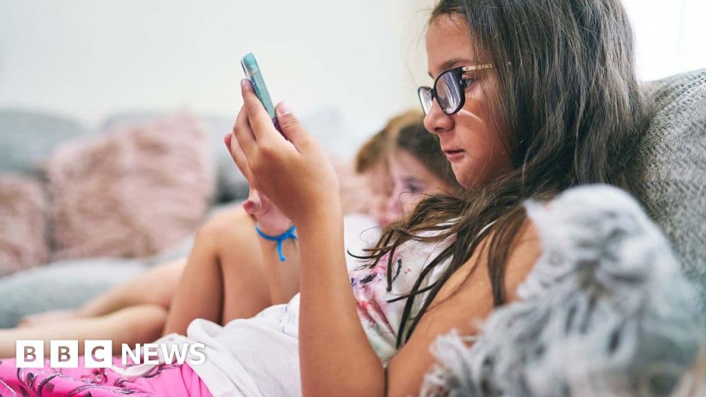 Ofcom says TikTok and YouTube feeds fail child safety test