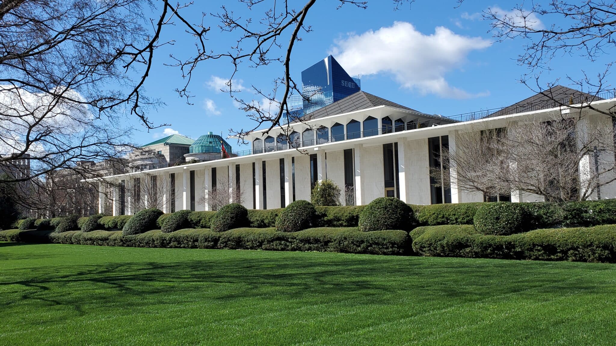 North Carolina Fast-Tracks Data Center Regulations, Mandates Nuclear Power