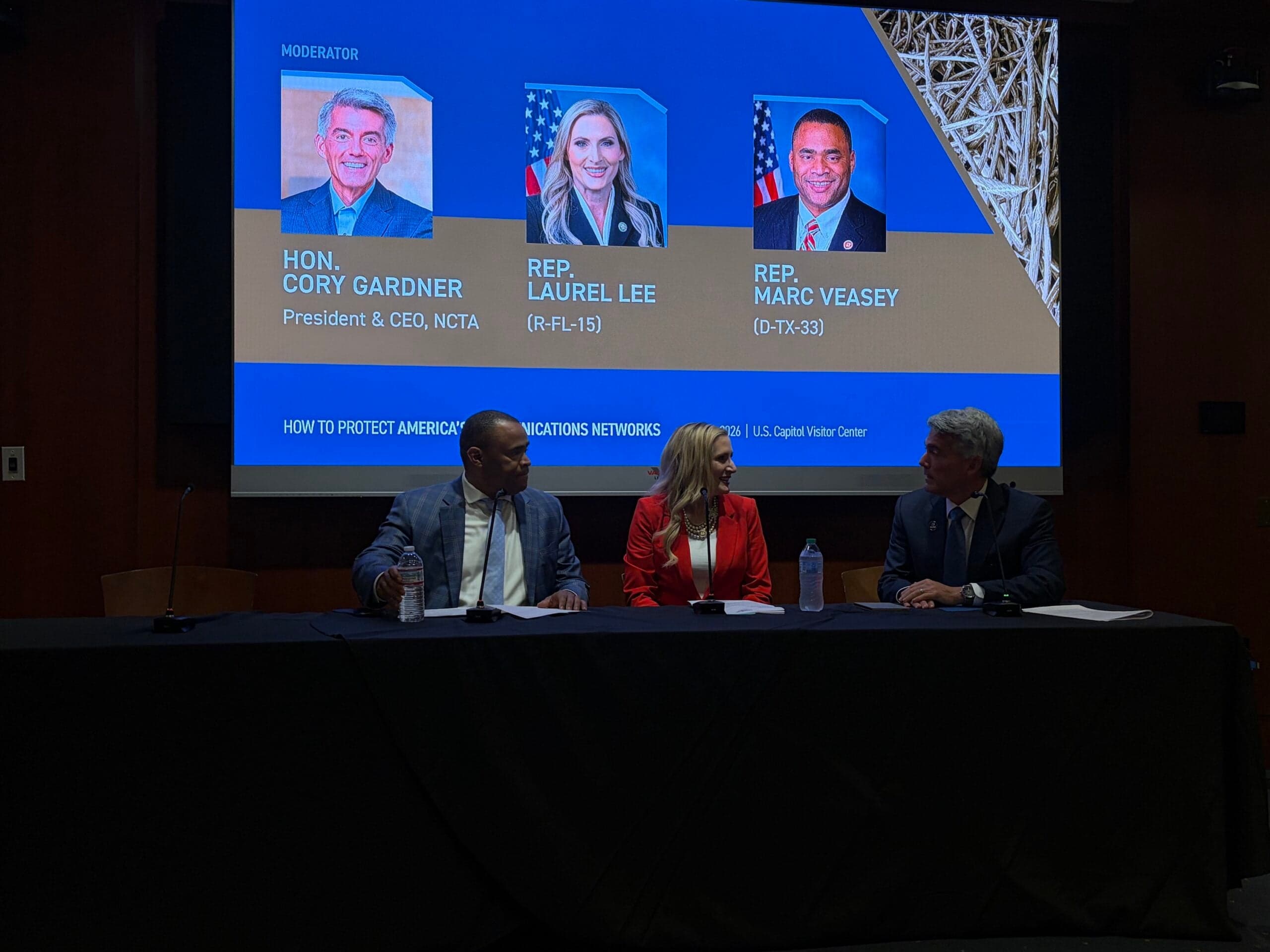 Broadband providers push federal bill to criminalize critical fiber infrastructure vandalism